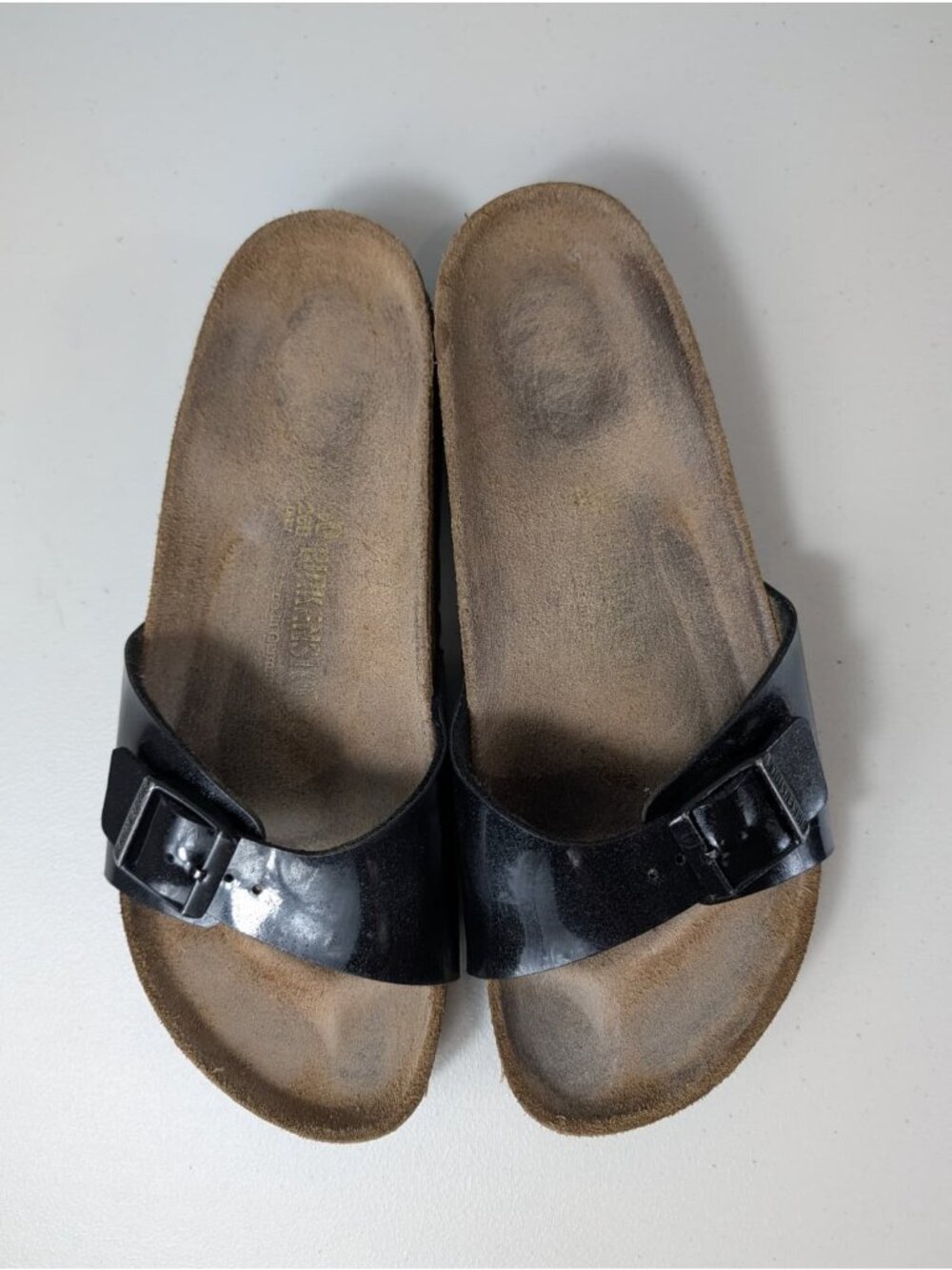 Birkenstock Madrid sandals in black patent leather women's size 9